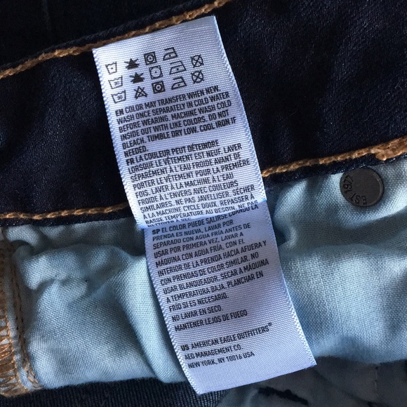 American Eagle Outfitters Midi Shorts - Picture 4 of 4